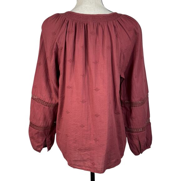 American Eagle Medium Top Semi-Sheer Crochet Keyhole Tassels Smocked Neck Cotton - Picture 5 of 10